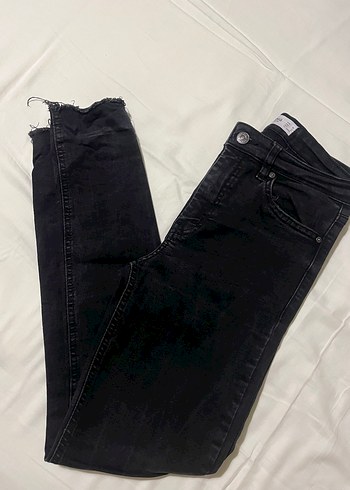 Siyah Kadın Dar Kesim Günlük Denim Pantolon