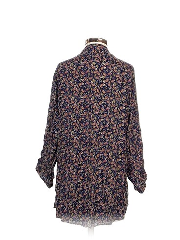 46 Beden Vintage Love Gömlek %70 İndirimli.