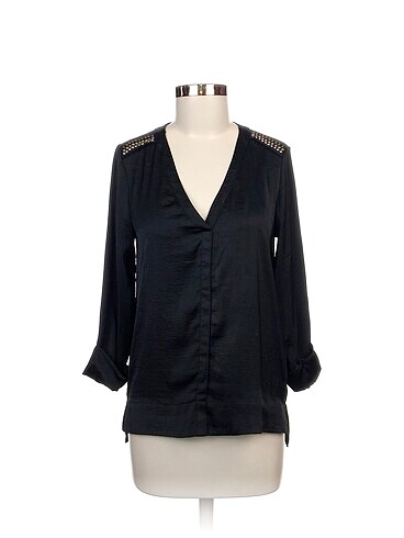 H&M Bluz %70 İndirimli.