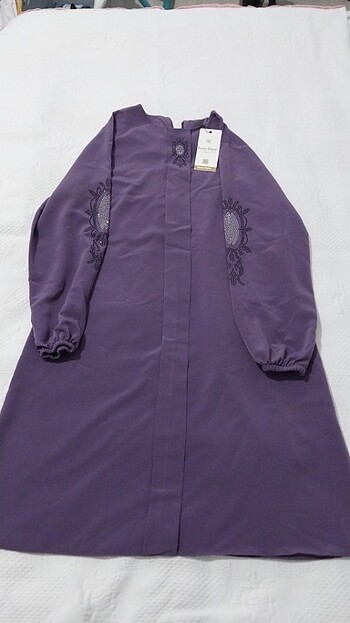 Mor Tunik