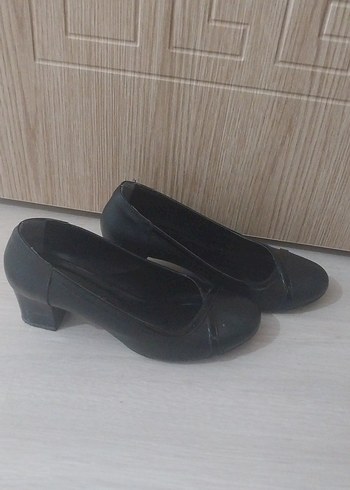 Diğer Siyah Dolgu Topuk Kadın Klasik Ayakkabı