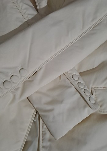 Bej kemerli, kalın  ceket, mont. - Görsel 17