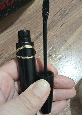 MAC Zoom Waterfast Siyah Maskara - Görsel 3