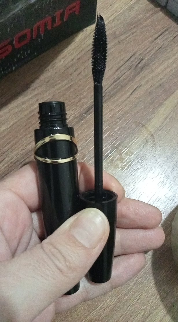 MAC Zoom Waterfast Siyah Maskara - Görsel 3