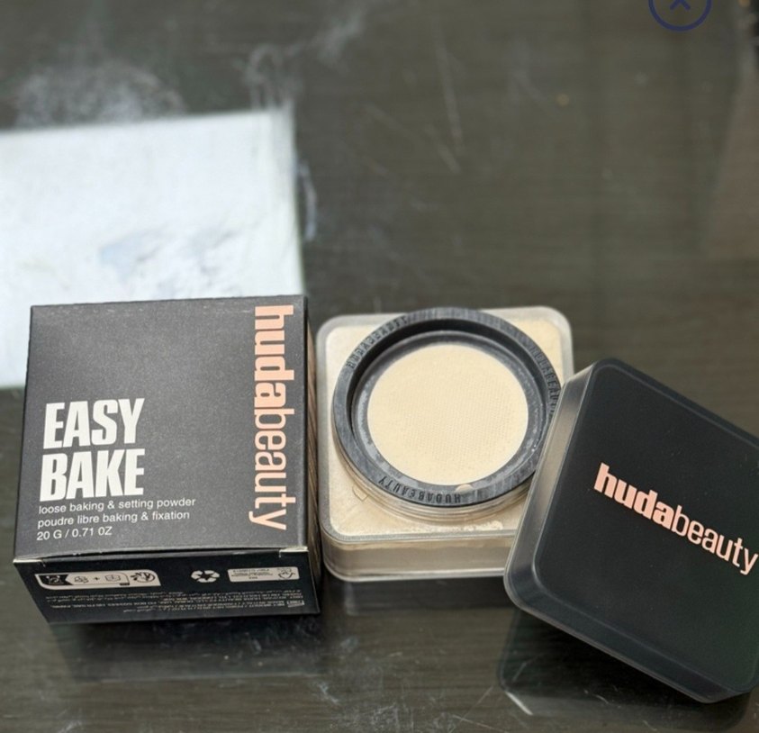 Huda Beauty Bej Pudra - Görsel 2