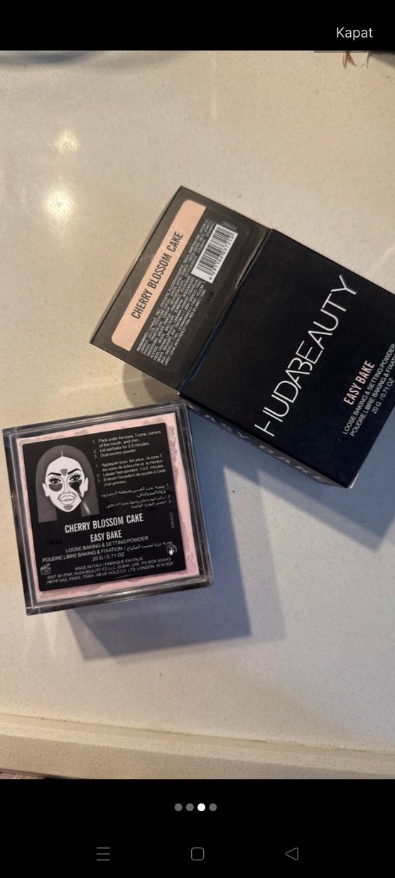 Huda Beauty Cherry Blossom Cake Pudra - Görsel 4