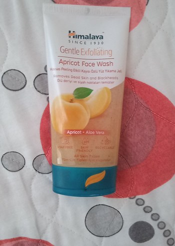 Himalaya Kayısılı ve Aloe Veralı Yüz Yıkama Jeli