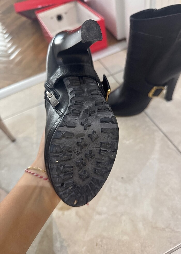 Gerçek deri topuklu - Görsel 2