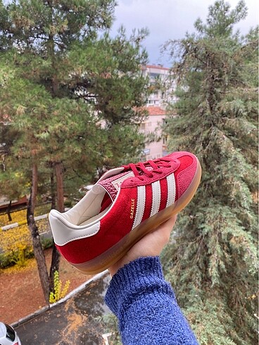 Adidas gazelle