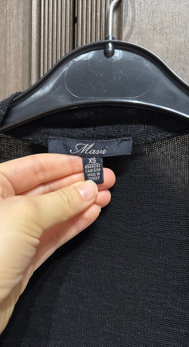 Siyah Uzun Kollu Kadın Hırka - Görsel 3