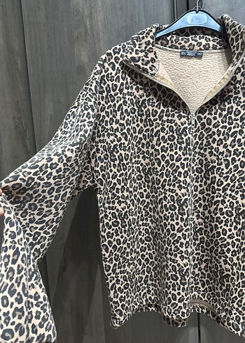 Leopar Desenli Yumuşak Kadın Ceket - Görsel 2