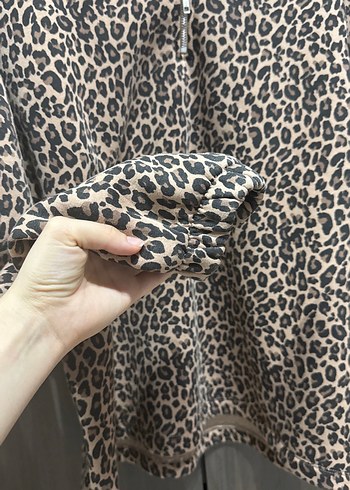 Leopar Desenli Yumuşak Kadın Ceket - Görsel 4