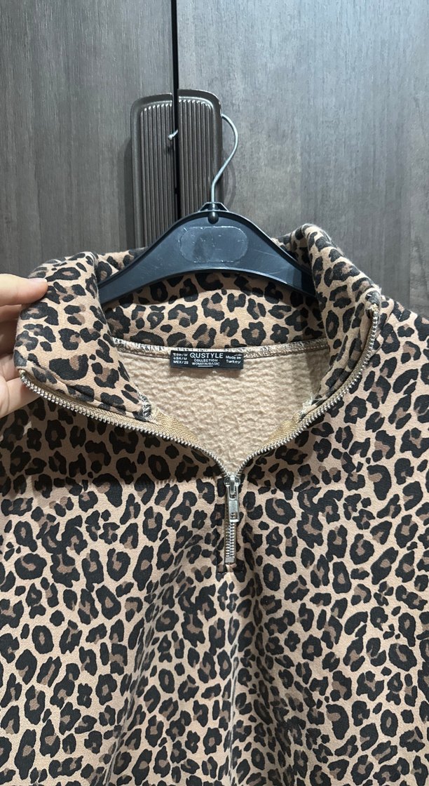 Leopar Desenli Yumuşak Kadın Ceket - Görsel 3