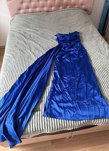 Saten saks mavisi abiye - Görsel 3