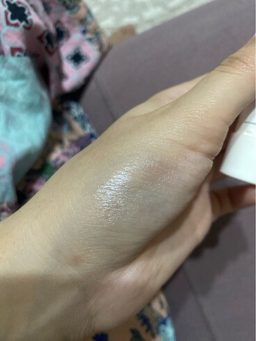 Diğer İsana gloss