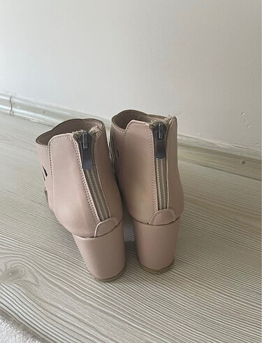 Zara Topuklu ayakkabı
