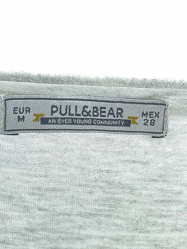 m Beden çeşitli Renk Pull and Bear T-shirt %70 İndirimli.