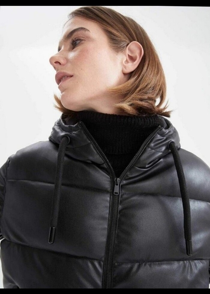 1 kere giyildi defosuz defacto deri mont - Görsel 2