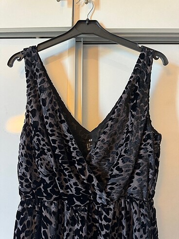 H&M Antrasit leopar elbise