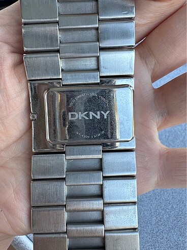 DKNY DKNY kol saati