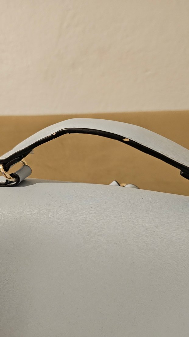 Minimalist Deri Sırt Çantası - Görsel 4