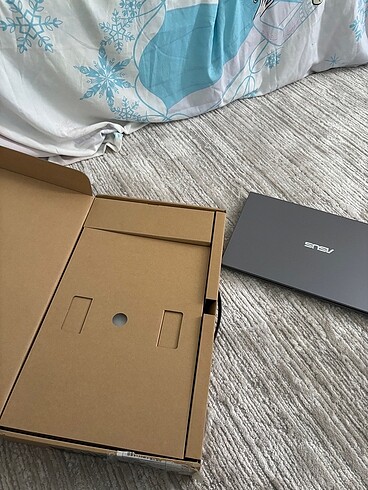 Beden Renk Asus bilgisayar X515MA