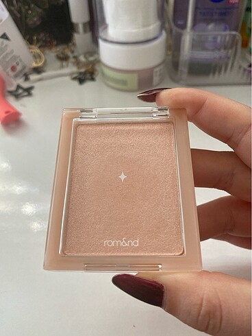 ROMAND HIGHLIGHTER