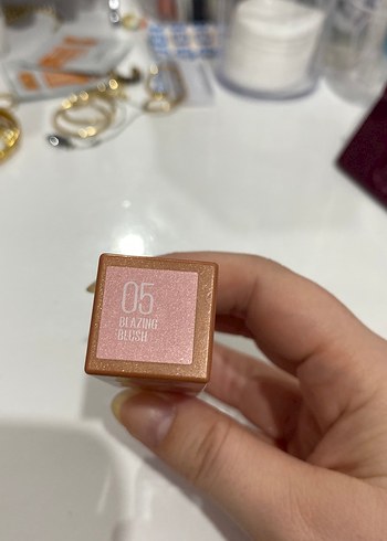 Maybelline Blazing Blush Allık - Görsel 2