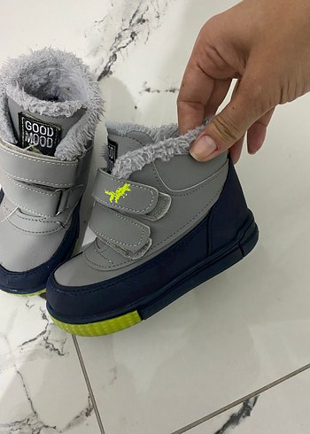 Gri Erkek Çocuk Kaydırmaz Bot - Görsel 2