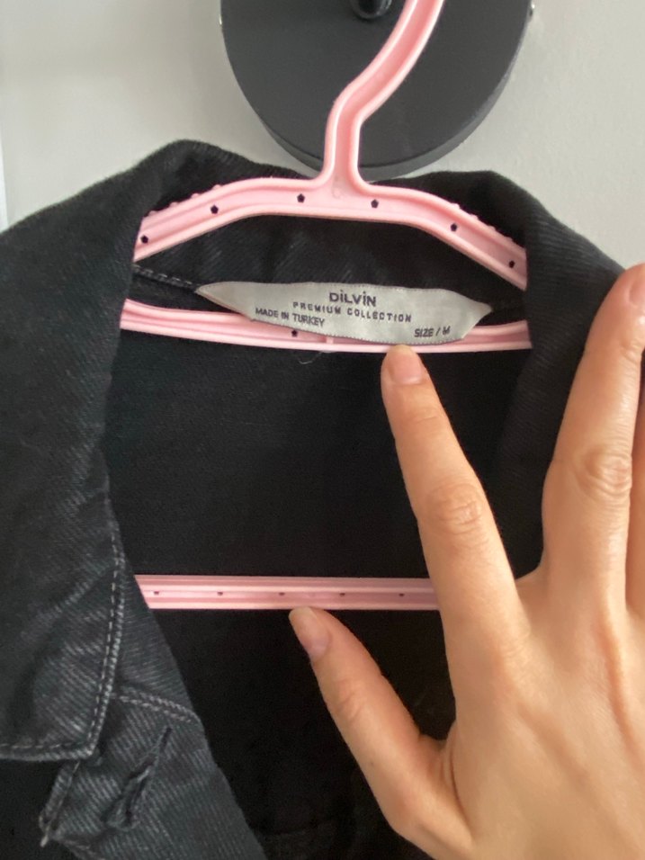 Düğmeli Siyah Kadın Denim Ceket - Görsel 4