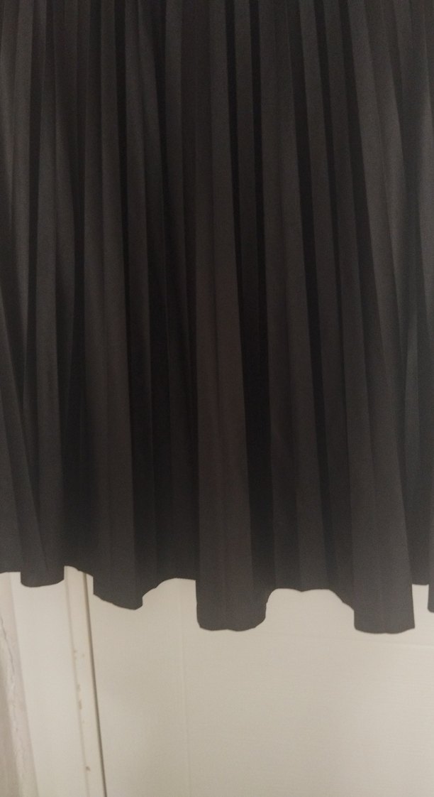 Siyah Pilili Uzun Kadın Etek - Görsel 2