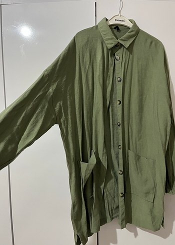 Düğmeli, Uzun Kollu Kadın Keten Gömlek - Görsel 2