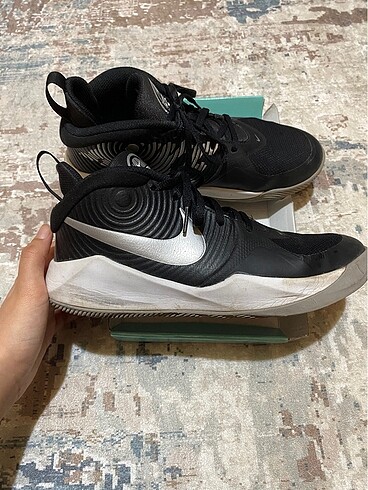 Nike Nike Team Hustle D9