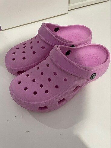 Crocs terlik