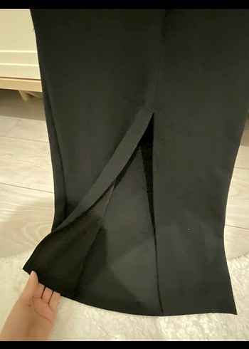 Siyah Drapeli Uzun Kolsuz Elbise - Görsel 4