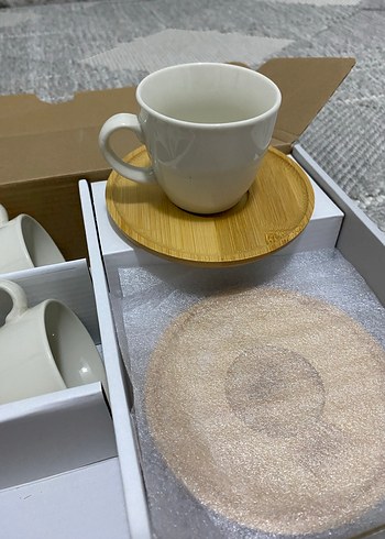 Beyaz Seramik 6'lı Kahve Fincanı ve yağdanlık - Görsel 2