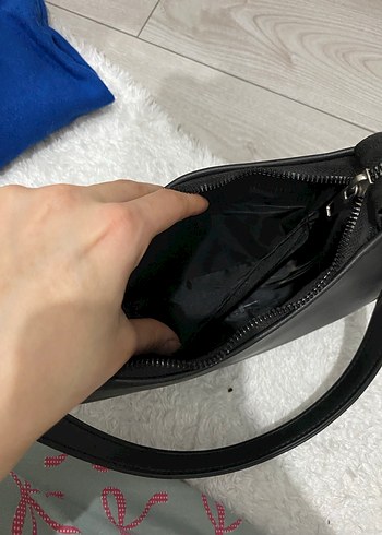 Siyah Deri Kadın Omuz Çantası - Görsel 2