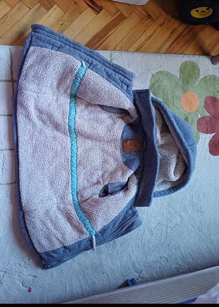 Çocuk mont kaban  LC dakika  1.5  2 yaş arası 18 24 bedene uygun - Görsel 2