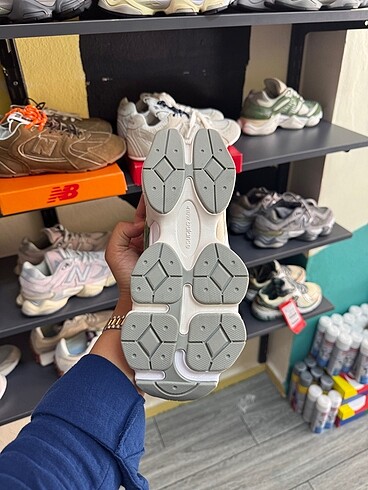 37 Beden Bu yazın Hit rengi YEŞİL NEW BALANCE