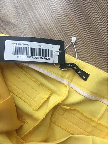 Trendyol sarı bayan pantolonu - Görsel 4