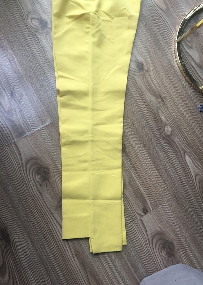 Trendyol sarı bayan pantolonu - Görsel 2