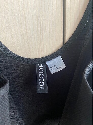 H&M Kadın siyah kabarık elbise