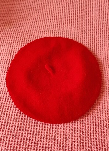  Beden Kırmızı ressam şapkası 