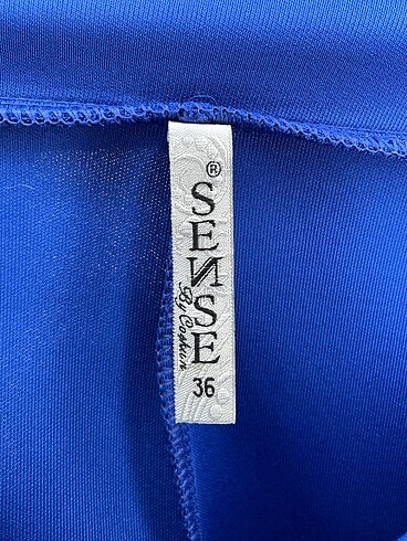 36 Beden mavi Renk PreLoved Mini Etek %70 İndirimli.