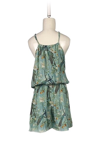 s Beden PreLoved Kısa Tulum %70 İndirimli.