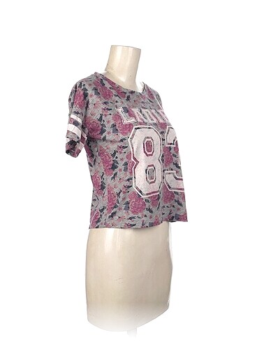 Defacto Defacto T-shirt %70 İndirimli.