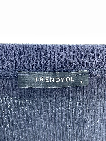 l Beden lacivert Renk Trendyol & Milla Bluz %70 İndirimli.