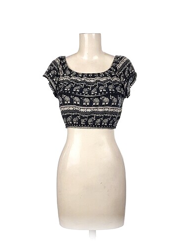 H&M Bluz %70 İndirimli.