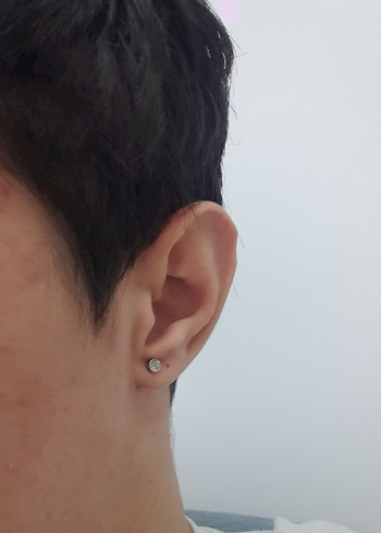 4mm miknatisli pirlanta küpe - Görsel 3