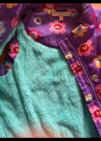 Marks and spencer Renkli Çiçek Desenli Kız Çocuk Yeleği - Görsel 3